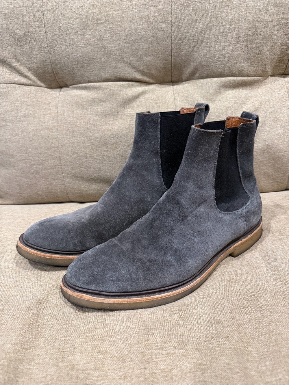 Frye Men's Suede Chelsea Boot Boots 12